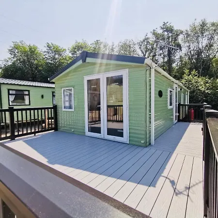12 Borwick Lakes By Waterside Holiday Lodges Carnforth Exterior photo