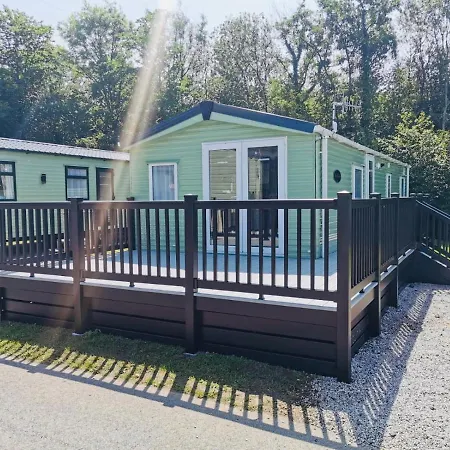 12 Borwick Lakes By Waterside Holiday Lodges Carnforth Exterior photo